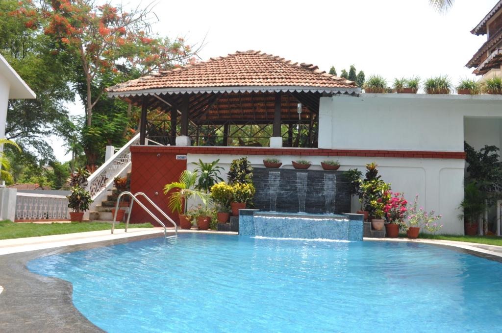 هتل کولونیا